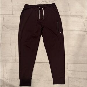 Vuori Sunday Performance Joggers